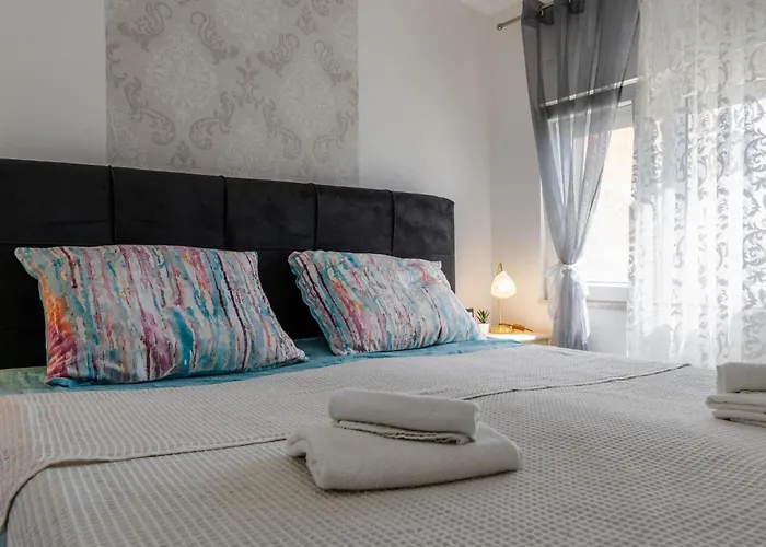 Josipovic 2 By Interhome Apartman